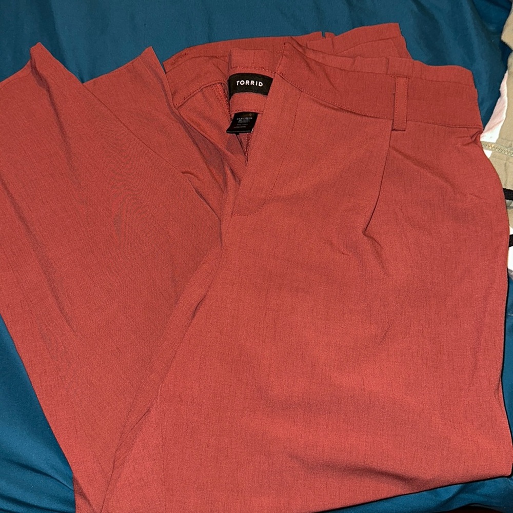 Rusty red Torrid paperbag pants